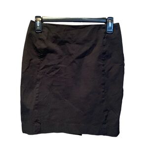 Banana Republic Factory Pencil Skirt in Black Size 2P